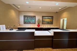 Hawthorn Extended Stay by Wyndham West Palm Beach Airport - 9
