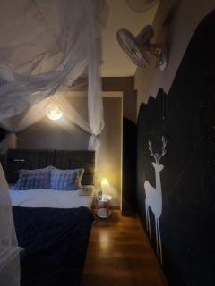 AM PM Stay - 2BHK City-Centre Fun Retreat - 9