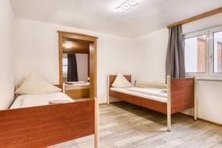 Familienferienwohnung Buerserberg Dorf by A-Appartments - 4