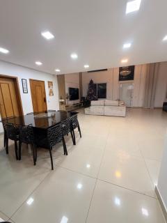 Mansão com estrutura para festas e banquetes - 9