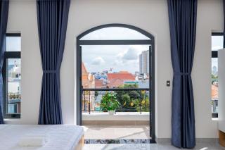 Villa 5 Lạc Long Quân - Bãi Sau - 2