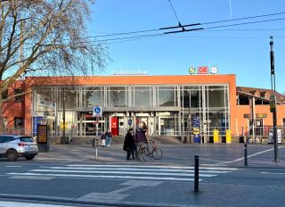 Zentrales City Apartment EDEN - 1 Min zum HBF - Ideal für Trips nach Köln, Düsseldorf, Wuppertal, Messe - Balkon, Küche, 2 Zimmer, Renoviert 2025 - 8