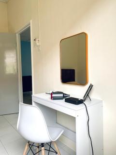 Seraya Homestay Semi-D w Private Yard - 15 mins KLIA - 3