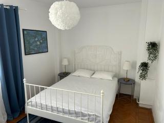 Parliament SkyTower Apartment - Boekarest - 5