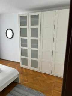 Parliament SkyTower Apartment - Boekarest - 1