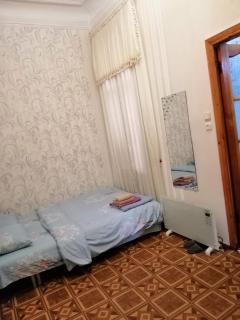 Рядом с жд и привозом - 0