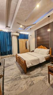 ALMAS HOTEL Best Hotel in swat - 1
