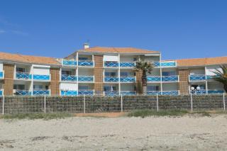 Apartment in Residence with Swimming Pool and direct beach access - 4