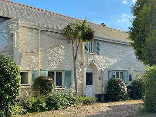 A hidden gem with sea views - 4