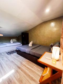 Hidden Garden Villa - 3