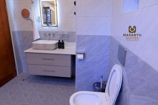 Masanyu Suites- Luxurious One Bedroom Apartment with Free HealthClub - 9