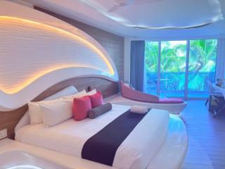 Luxury Beachfront Escape at The Carmen Hotel - 9
