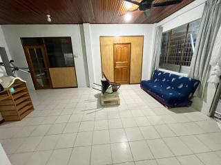 Lingkudau Homestay - 3