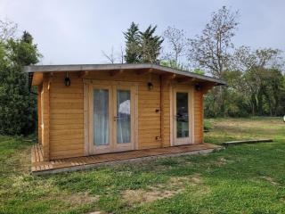 Chambre d'hôte le petit chalet - Sénas - 4
