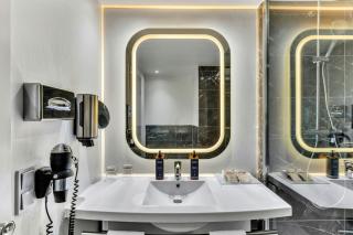 Leonardo Hotel Hannover Medical Park - 1