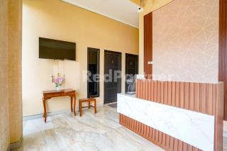 Griya Poerwoto Syariah near Pasar Klewer Solo RedPartner - 3