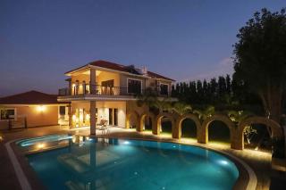 Desert Palms by StayVista in Kutch, nestled in orchards, features a swimming pool and a scenic balcony for a serene getaway - 8