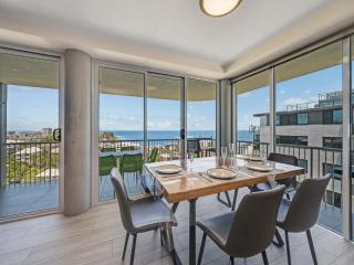 Aurora Pacific Unit 12 - 8