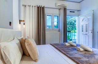 Ioanna's and Niko's Skala Apartments - 2