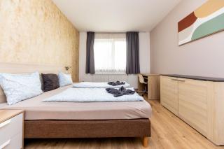 Prime Stay - Deluxe 2 Bedroom Family Apartment - Parking Included - 4