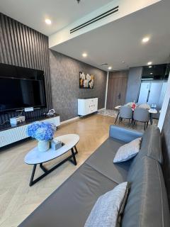 Lumiere Riverside 2BR luxstay - 5