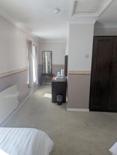 The Bell Hotel - 4