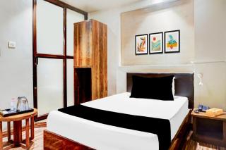 Super Townhouse Oak Viman Nagar Downtown Formerly Hotel Cilantro - 3