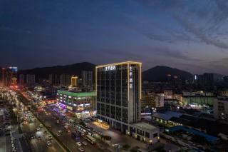 JI Hotel Zhuhai Huafa Mall Beishan Courtyard - 8