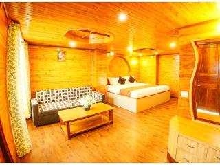 The Comfort Stay Himalayan View Hotel Broadway Annxe Near Mall Road - A Best Premium Palace Darjeeling - 2