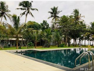 Neptune Blue Ocean Resort - 8