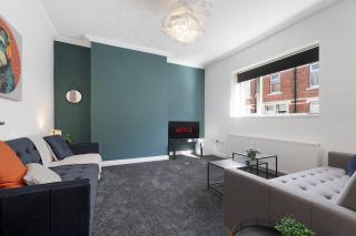 Charming 3BR in Blyth - 0