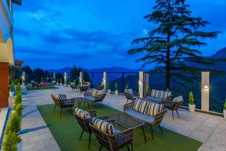 Perfectstayz Premium Seven Oaks near mall road - 7