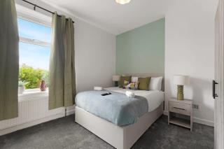 New! 4BR in Hill top House - 7