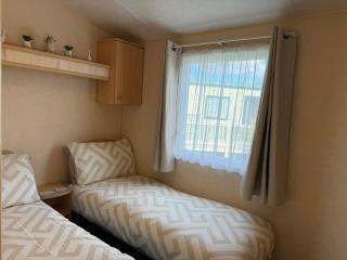 11 Bath Court ,Newport ,Sund0wner, M&T Chalets and Caravan - 6