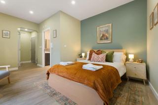 1 Bedroom Apartment on Linthorpe Road, Middlesbrough with Free WiFi, Free Private Parking, Smart TV and Self Catering Kitchen - 9