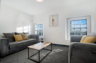 Stylish Comfort 2-BedFlat In Stockton, Sleeps 3 - 0
