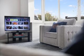 Spacious Living Room & Modern Comforts, Sleeps 4 - 3