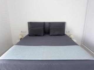 Bright 2-bdr apt, Cidadela, rooftop pool - LCGR - 5