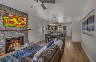 Breezy Pines Mountain Views Hiking Trails Nearby - 8