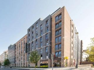 Yugo Arran House in Edinburgh - 0