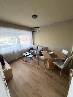 SeaLaVir Apartments - 7