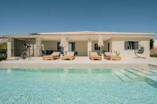 Mira Premium House - Serenity Escape in Kalamaki by Villa Mana Gers - 6