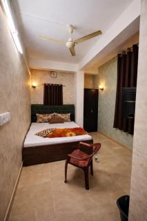 The Modern Home Stay - 5