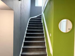 Spacious Vacation Home, Sleeps 8 - 4