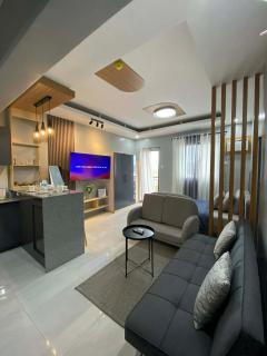 Ohhlala Cozy Corner at Royal Oceancrest Mactan - 1