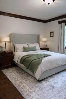 Boutique Garden Stay in Downtown Vancouver - 0