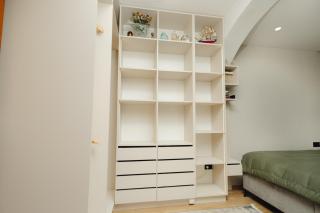 City Gem: Stylish Urban Hideout - 1