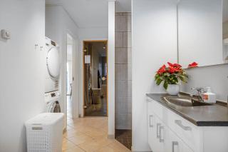 FY415-Bogense-Vestre-Engvej-108-1-tv - 2