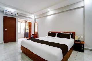 Super Townhouse Oak Cochin International Airport - 7