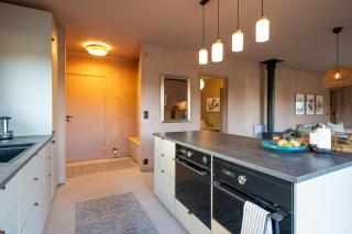 Designer Cabin With Guest House At Lake Mullsjö - 5